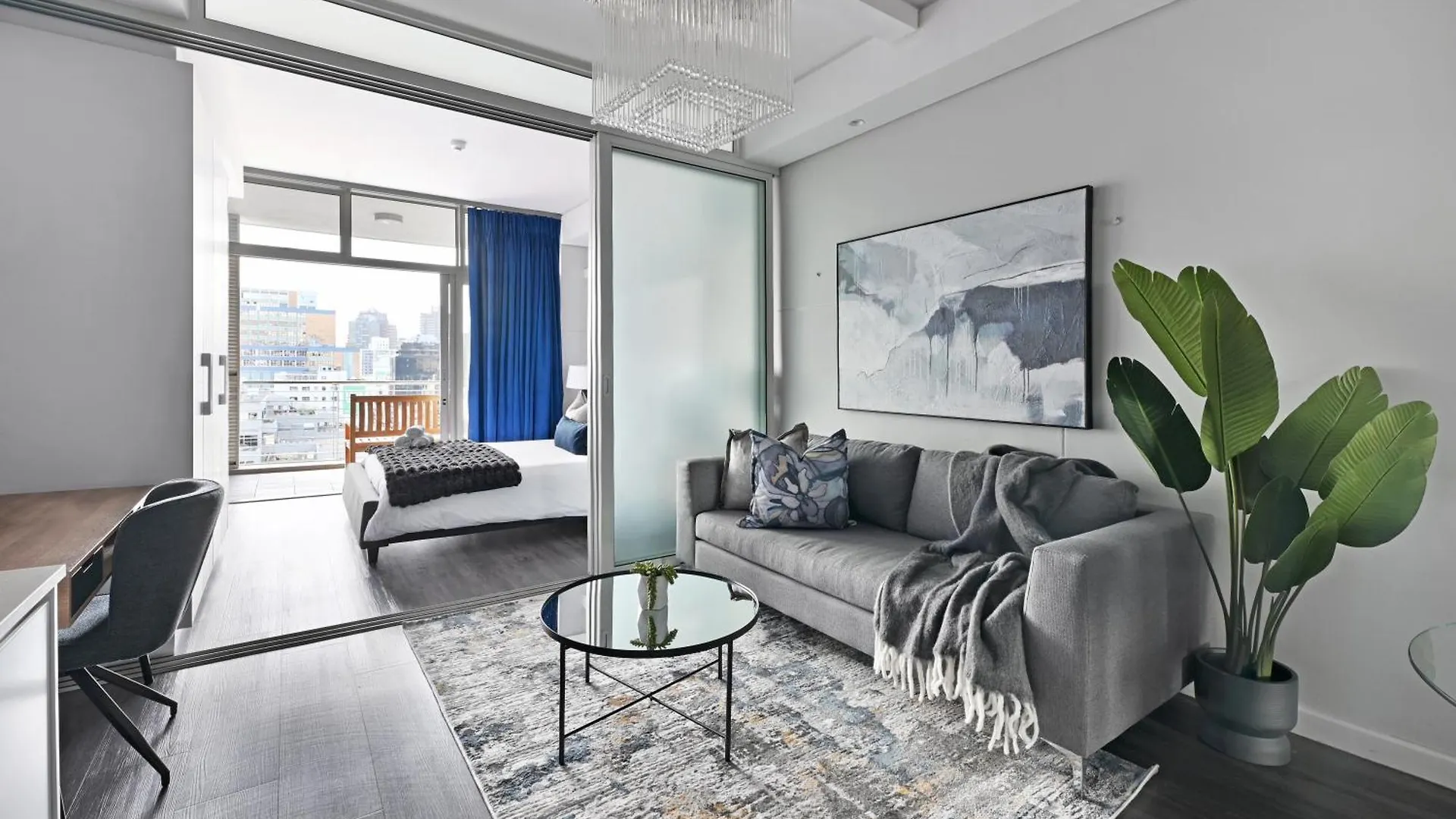 Yaya - Modern Apartment With City, Ocean & Mountain Views! Cape Town